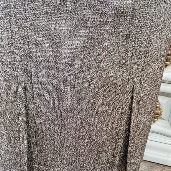 Woman's 3 Piece Suit - Picture 4 of 13